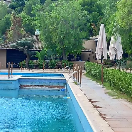 чалет у татьяны здаётся один этаж 175кв м Hébergement de vacances *